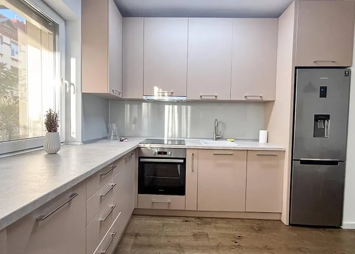 Sunshine Luxury Private Parking