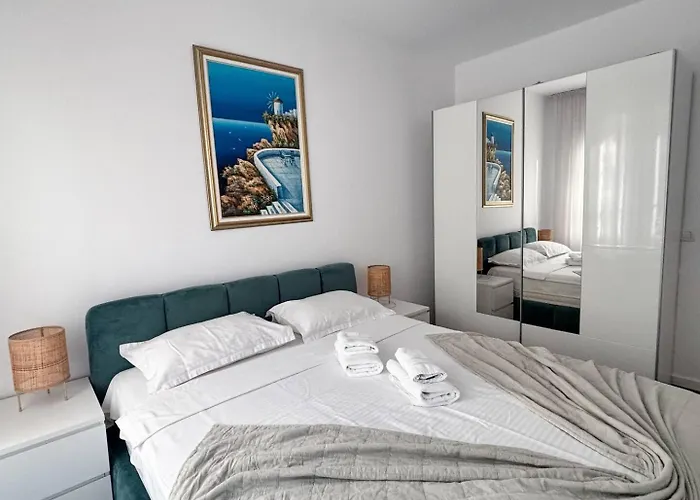 Sunshine Luxury Private Parking